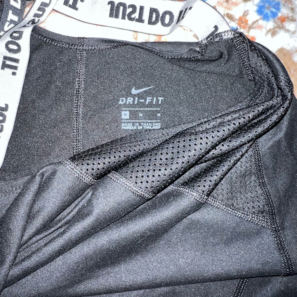 Nike Tank top - Picture 4 of 4